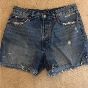 Abercrombie High Rise Short
